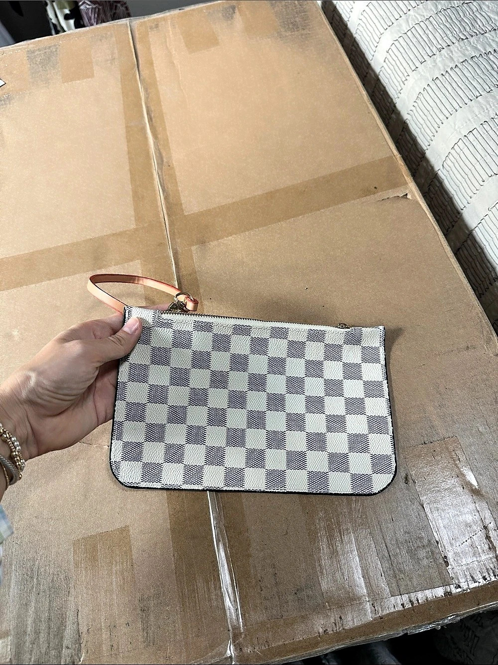 Pochette Accessoires Damier Azur Wristlet White & Blue